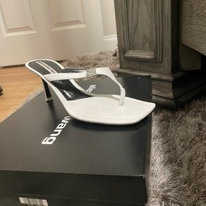 ALEXANDER WANG WHITE IVY LOGO THONG SANDALS.